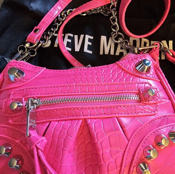 Steve Madden - Picture 3 of 4